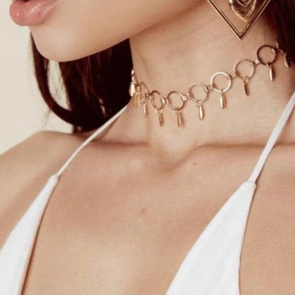 Vanessa Mooney Effie Choker Necklace